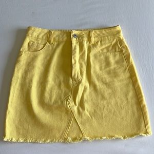 Yellow denim skirt